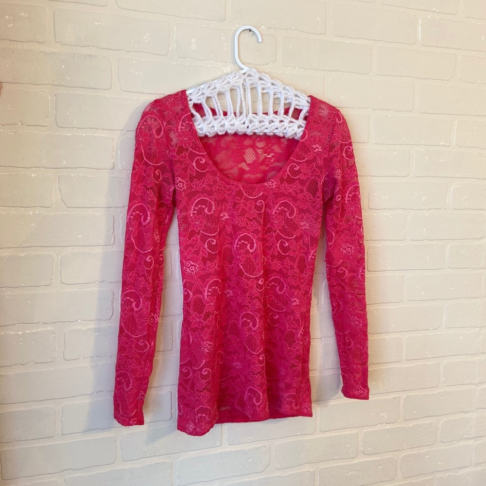 Aritzia hot pink lace long sleeve